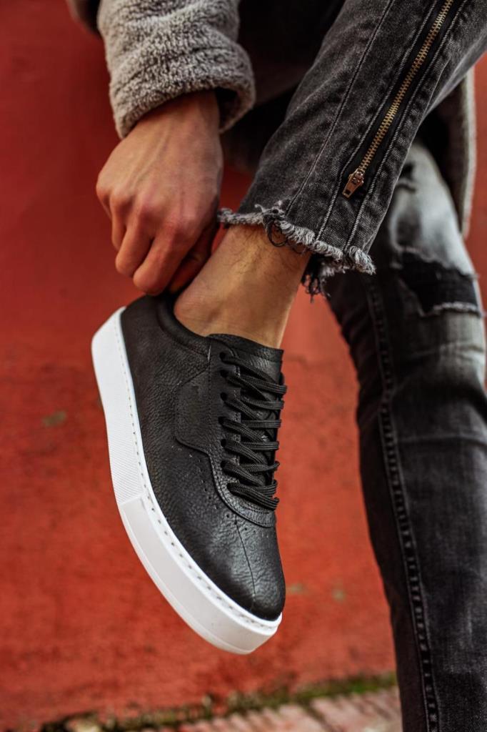Knack Casual Shoe 060 Black (White Sole)