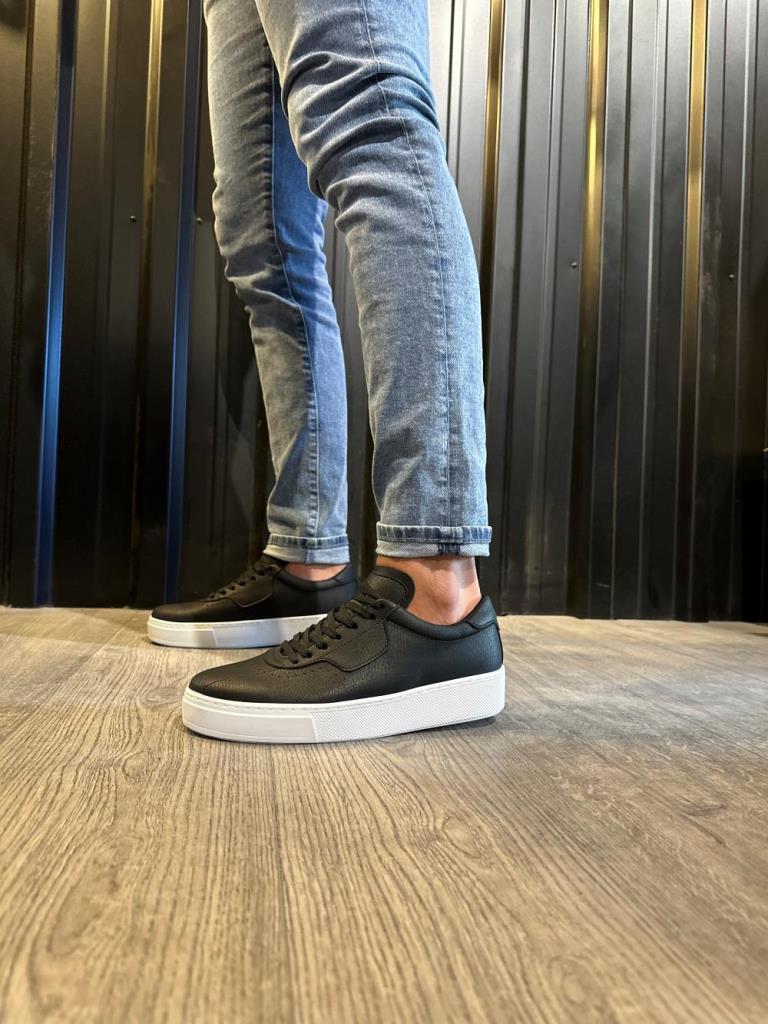 Knack Casual Shoe 060 Black (White Sole)