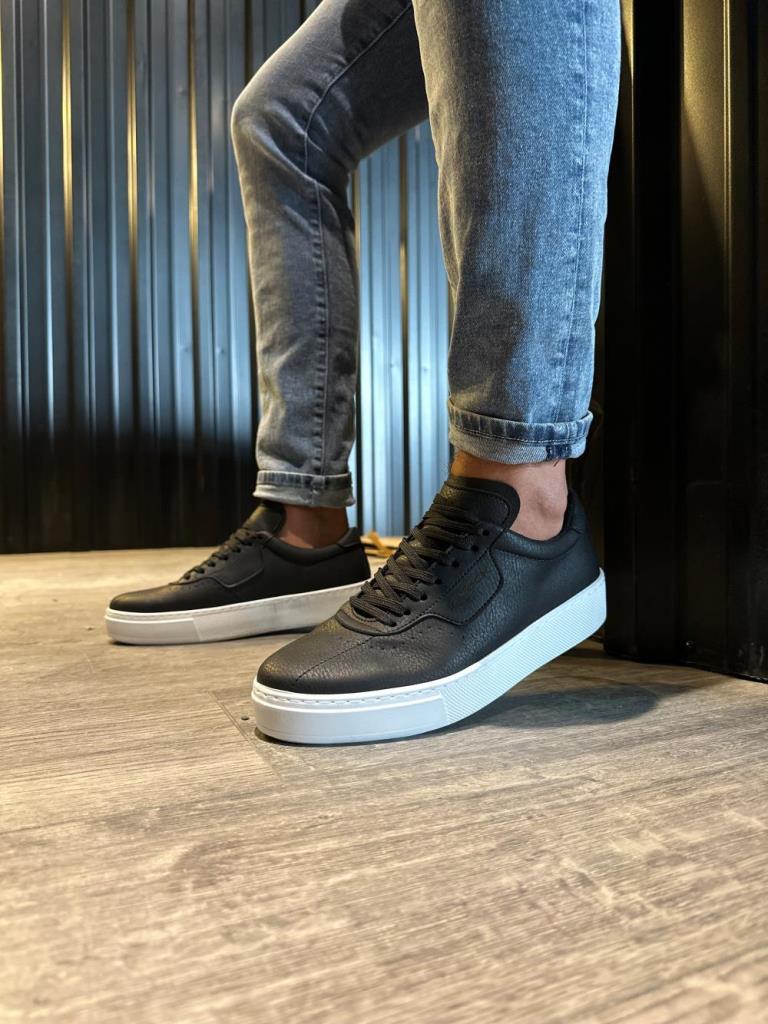 Knack Casual Shoe 060 Black (White Sole)