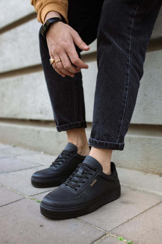 Knack Casual Shoes 011 Black (Black Sole)