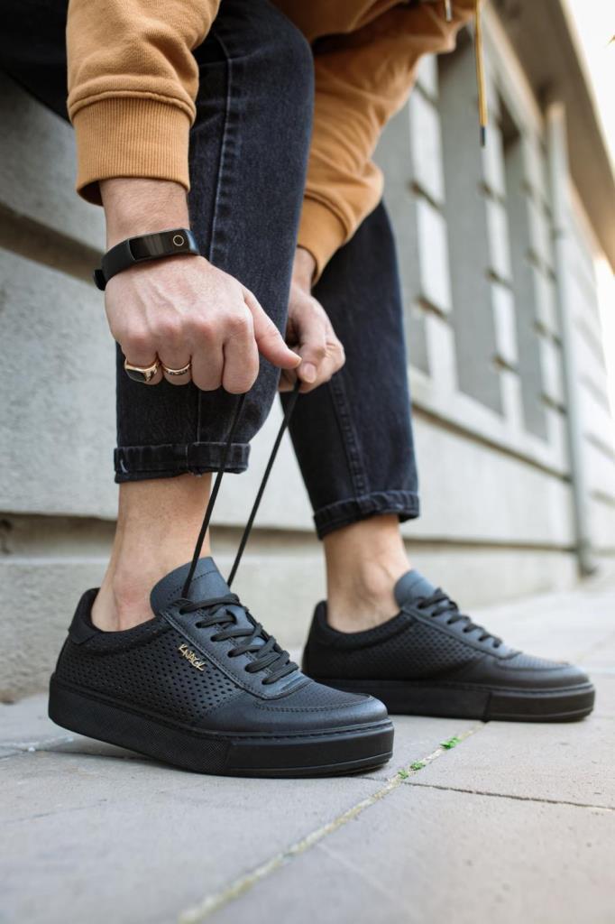 Knack Casual Shoes 011 Black (Black Sole)