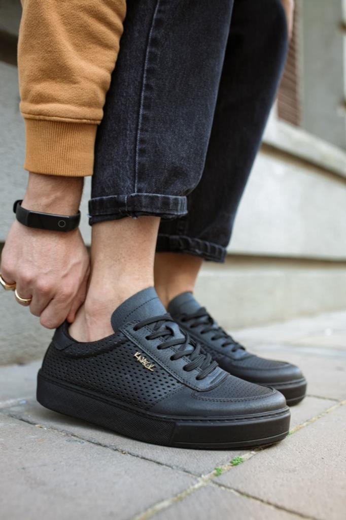 Knack Casual Shoes 011 Black (Black Sole)