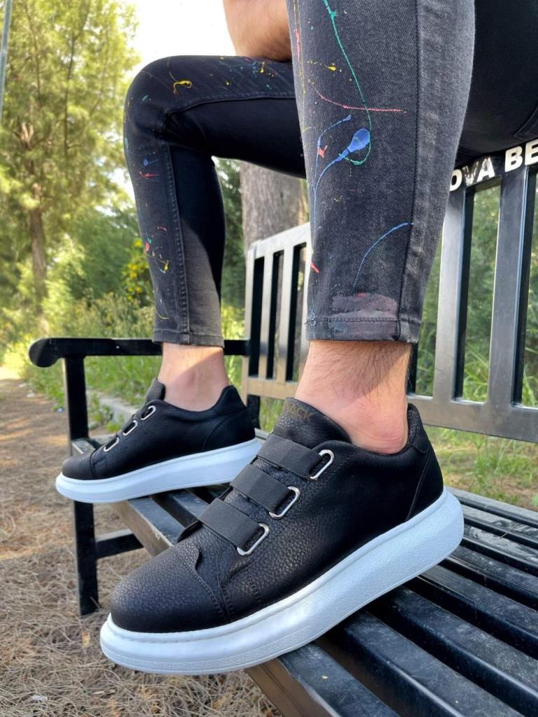 Knack Sneakers Shoe 889 Black (White Sole)