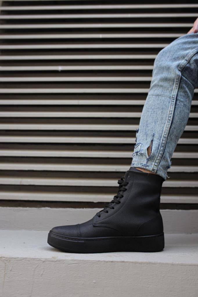 Knack Sports Boot 022 Black (Black Sole)