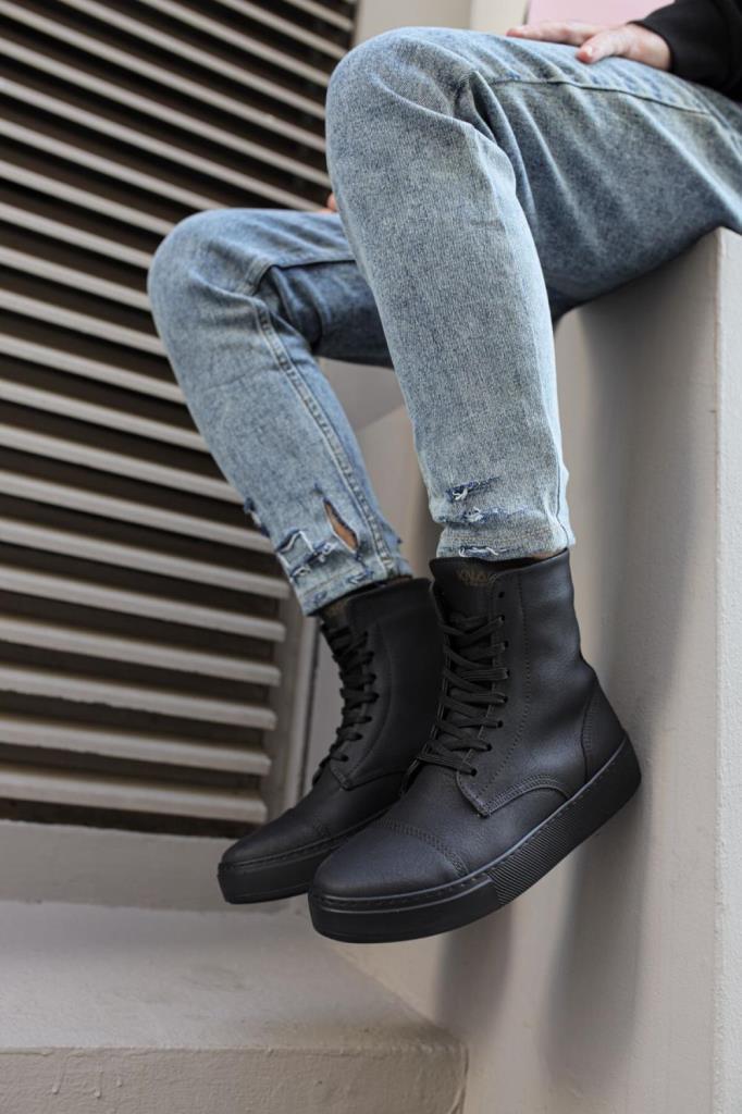 Knack Sports Boot 022 Black (Black Sole)