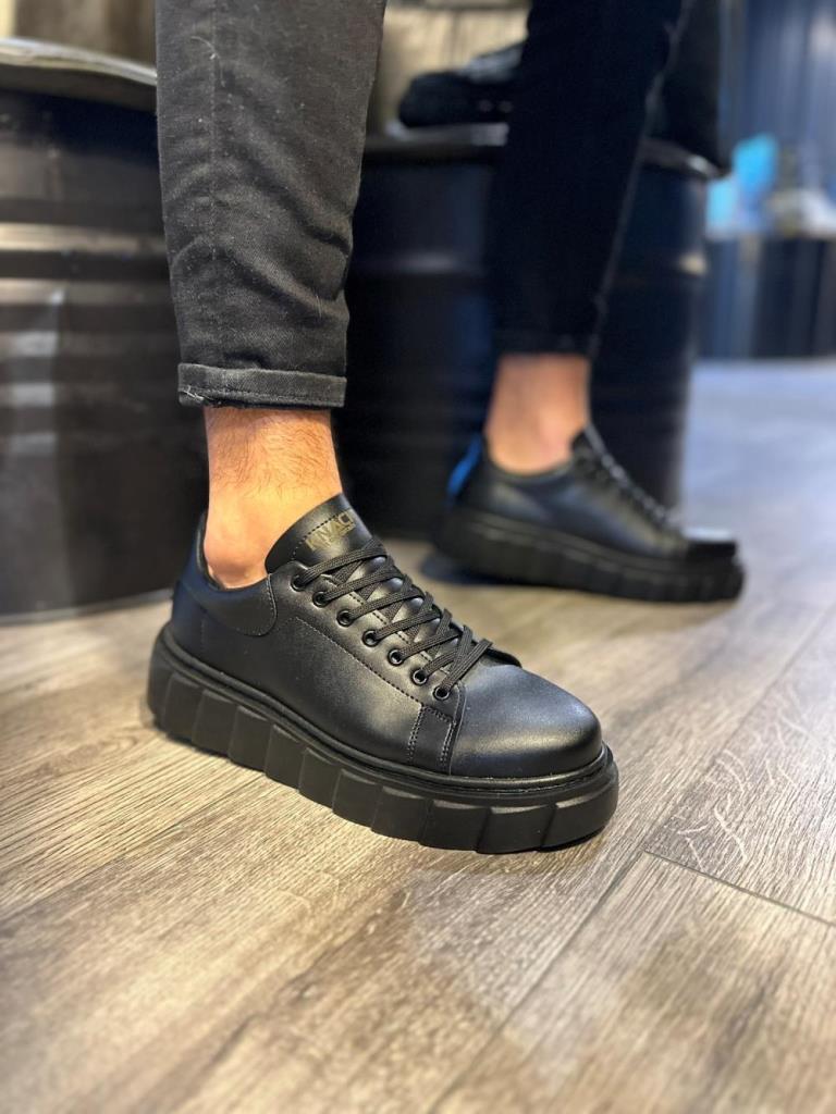 Knack High-Sole Casual Shoes, Black - 144