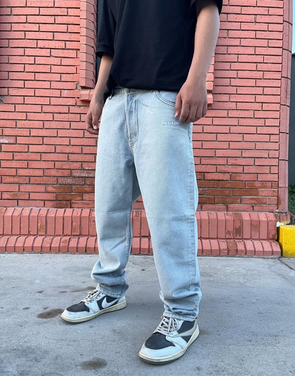 Baggy Straight Leg Jeans