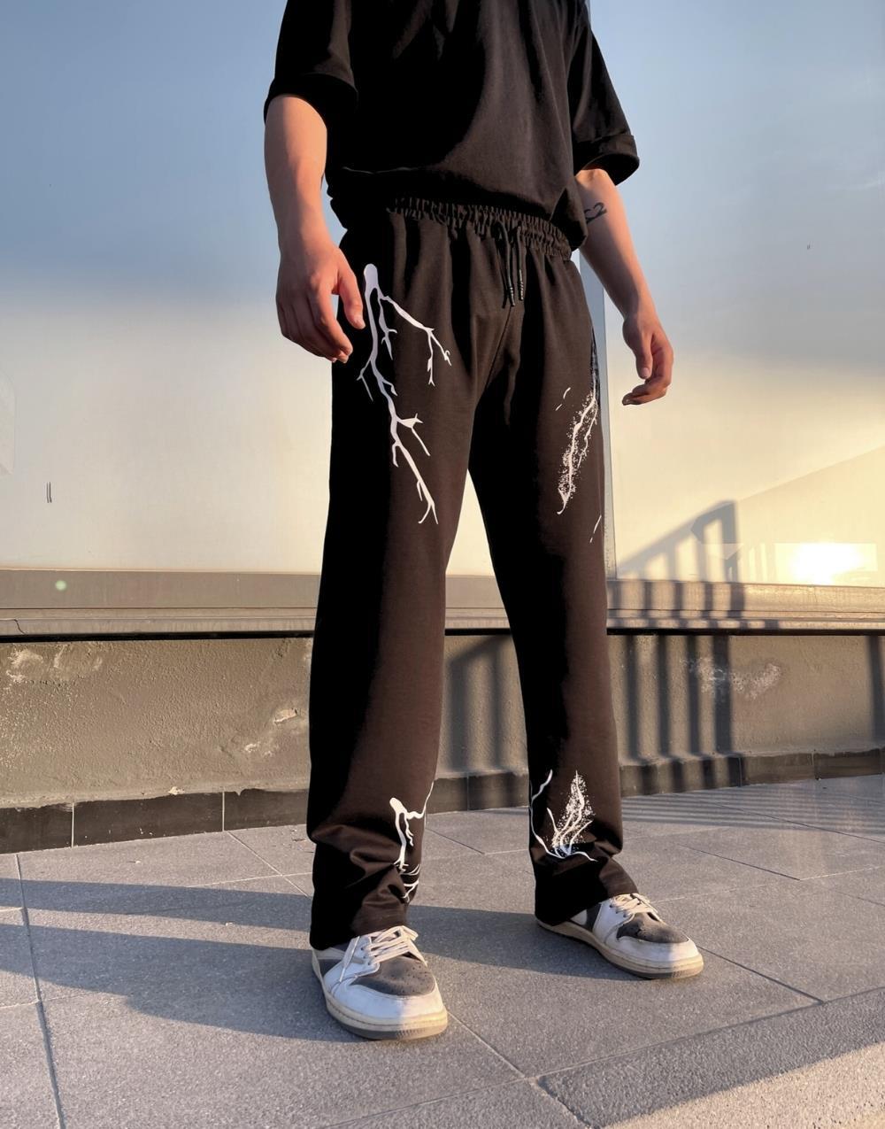Slim Fit Lightning Baggy Sweatpants